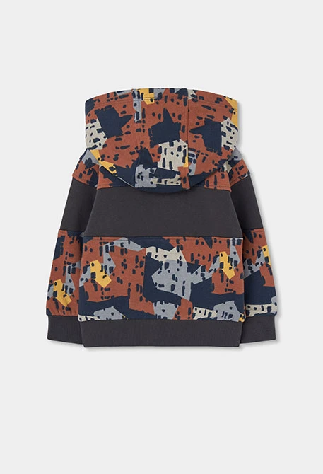 Chaqueta felpa niño estampado camuflaje gris