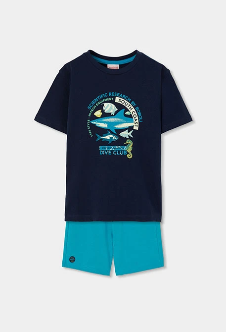 Boy?s shark print outfit