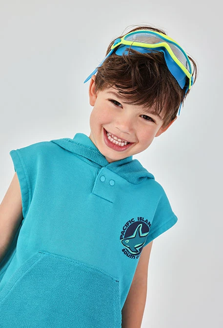 Felpa da bambino senza maniche blu acqua