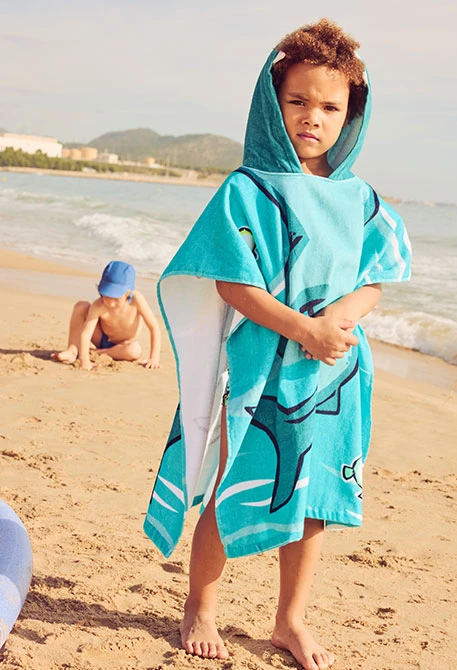 Cotton shark hooded towel