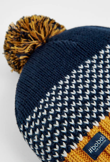 Gorro tricot jacquard para menino