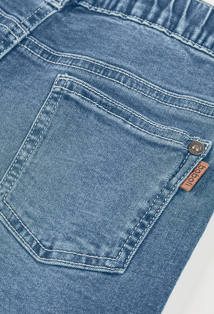 Bermuda in denim elasticizzato blu