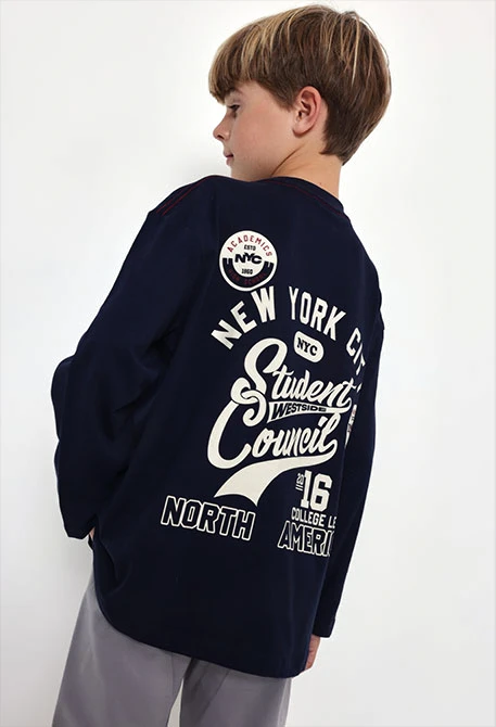 Camiseta punto niño azul marino con parche NYC