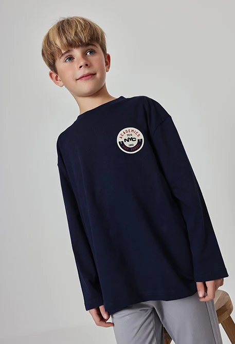 T-shirt en maille garçon bleu marine avec patch NYC