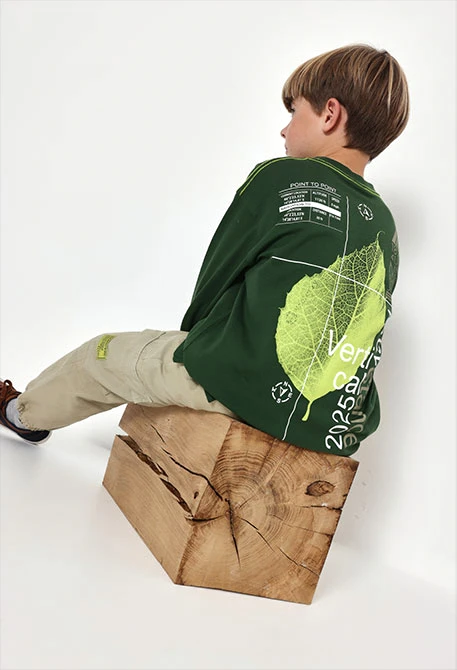 Camiseta punto niño verde estampado coche
