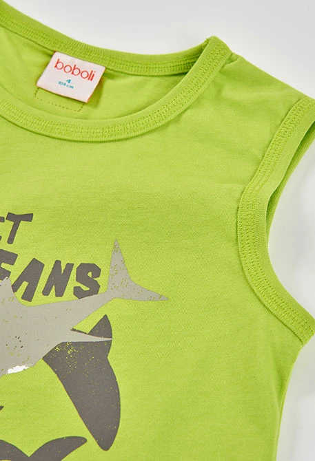 Ärmelloses Kinder-T-Shirt aus grüner Baumwolle.