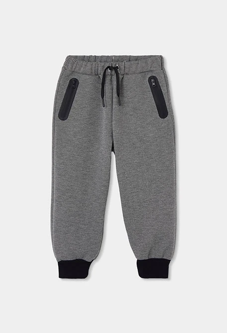 Pantalón punto negro niño con bolsillos cremallera
