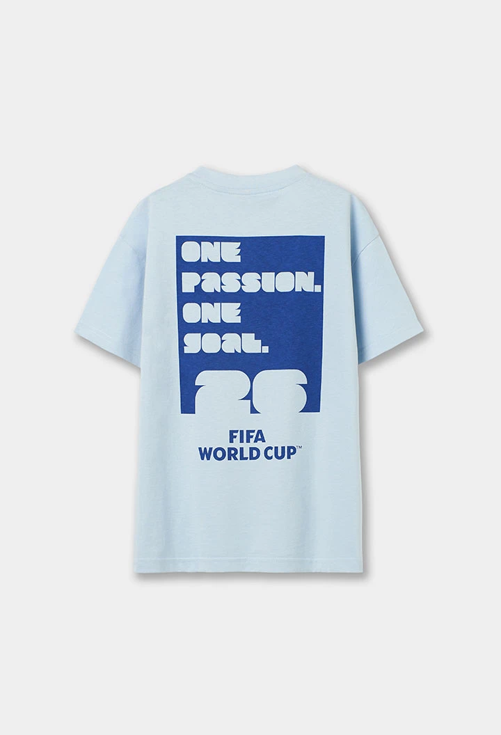Samarreta blau cel FIFA WORLD CUP 2026© X Boboli
