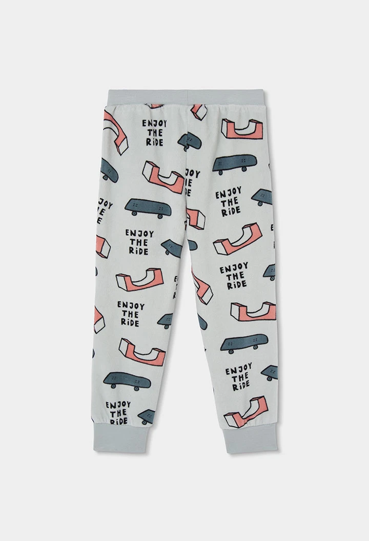 Pijama de pelfa nen gris estampat skate