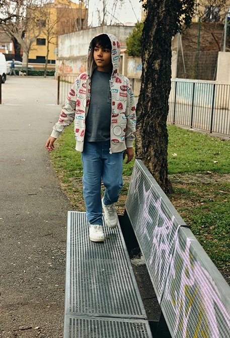 Pantaloni bambino in felpa denim bleach