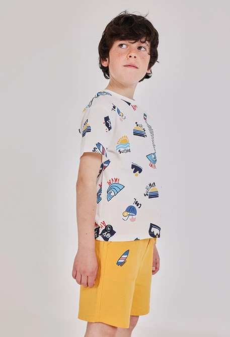 Yellow cotton Bermuda shorts