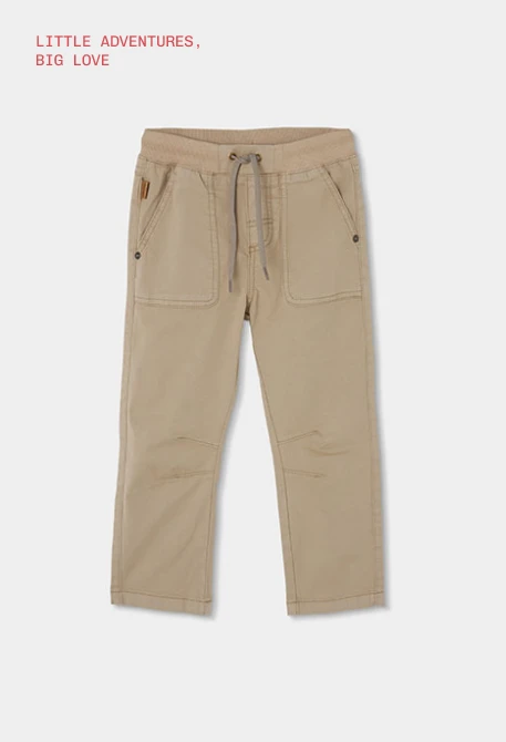 Jungenhose aus beigefarbener Baumwolle