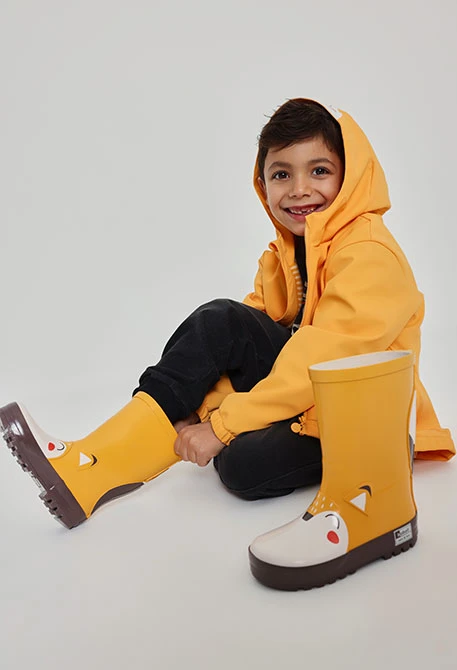 Yellow fox print boot