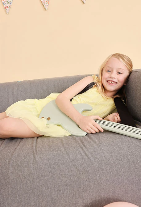 Abito di tulle per bambina in colore giallo