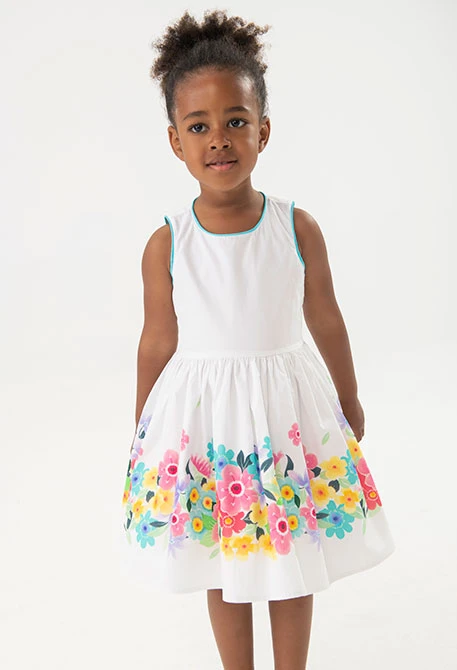 Vestido de satén para bebé niña en color blanco