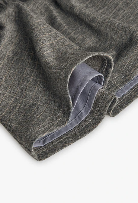 Jupe en maille à noeud gris