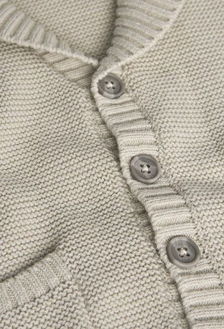 Strickjacke für Babyjungen in Beige