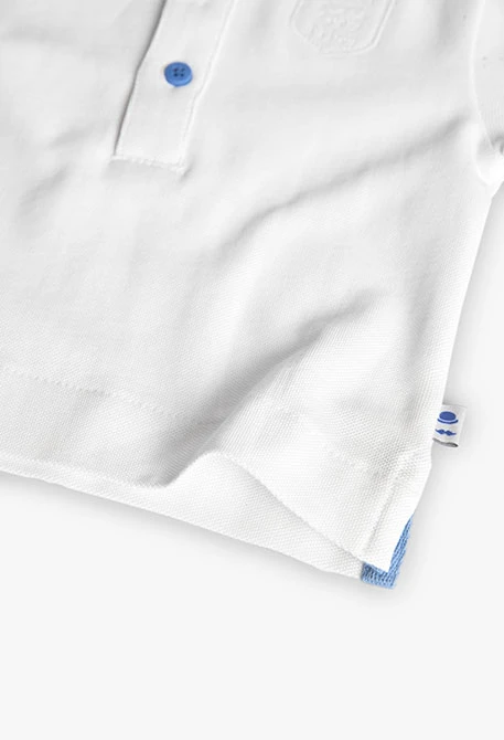Polo piqué per bambino in colore bianco.