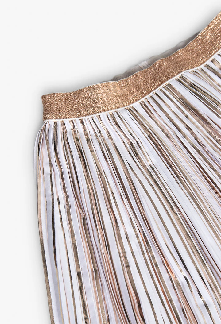 Gonna a pieghe in maglia per bambina di colore bianco