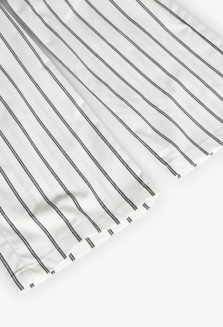 Pantalon en maille pour fille rayé en blanc et noir