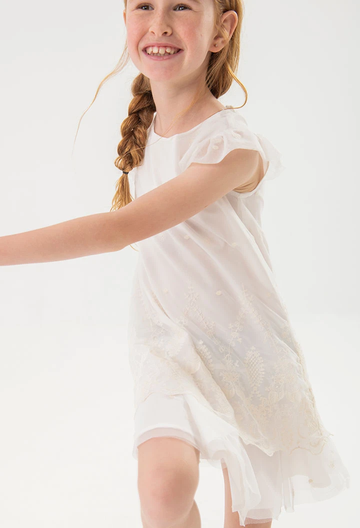 Robe en tulle pour fille en couleur blanche avec broderie
