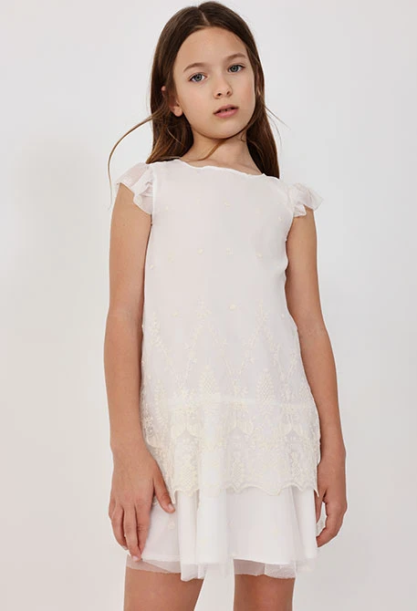 Mädchenkleid aus Tüll in Weiß mit Stickerei