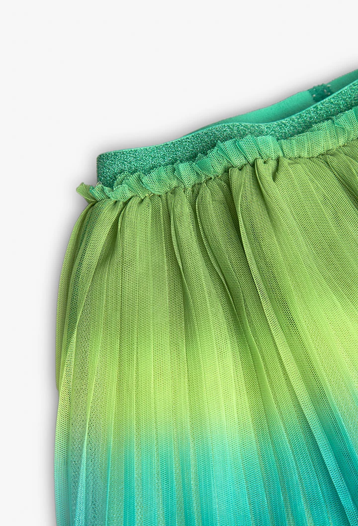 Saia de tule plissada para menina na cor verde