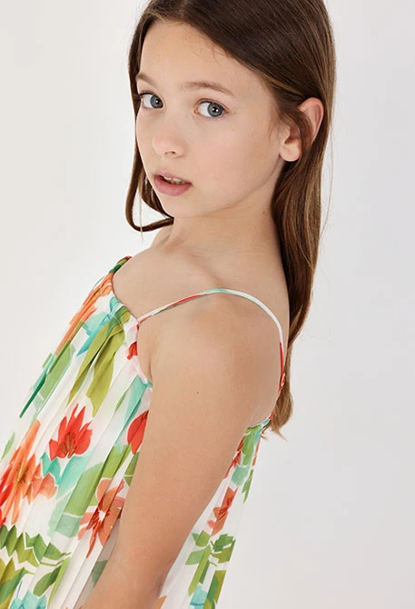 Gesmokte Chiffonbluse für Mädchen mit Blumenmuster