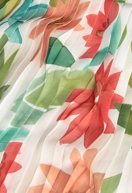 Blusa de chiffon plissada para menina com estampado de flores