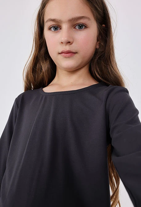 Camiseta niña de punto gris