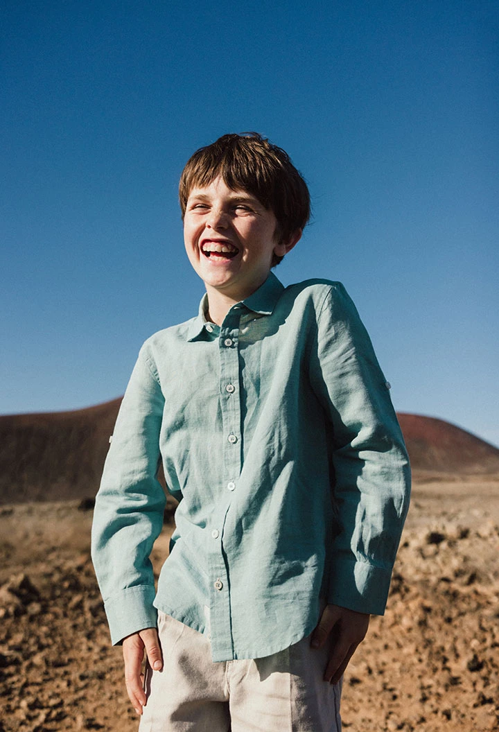 Boys\' long-sleeved green linen shirt