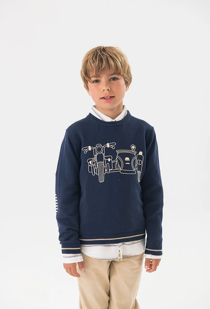 Knitted jumper for boys in navy blue.