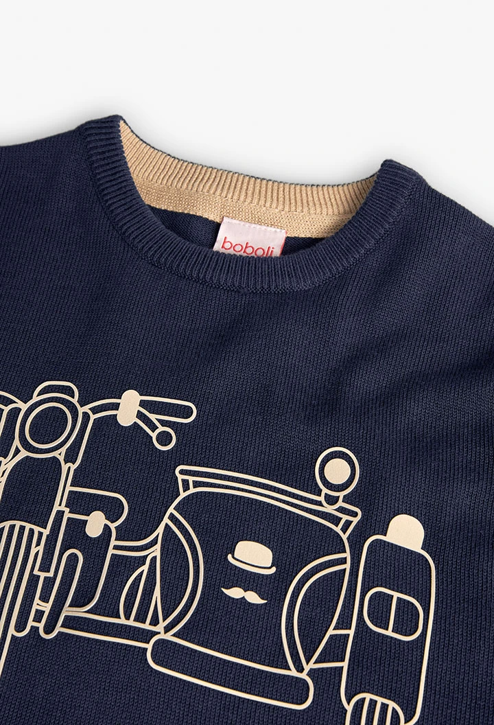 Knitted jumper for boys in navy blue.