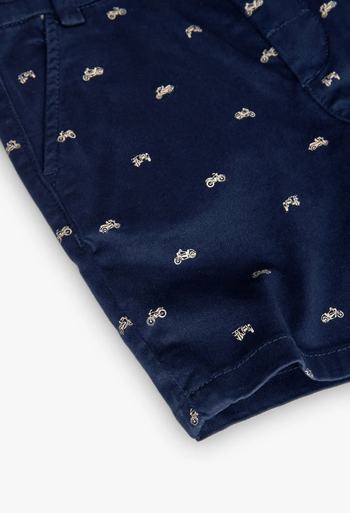 Bermudas de cetim infantil com estampado de mota em azul