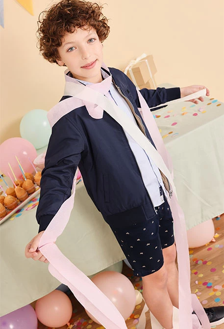 Bermuda en satin pour enfant avec motif de moto en bleu
