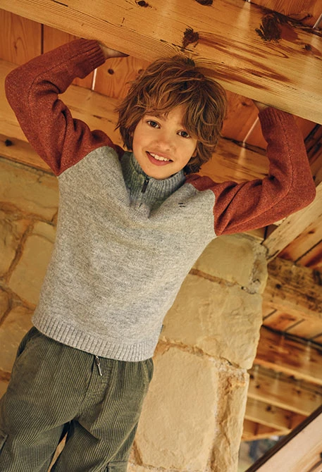 Dark grey boy´s jumper