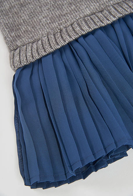 Vestito grigio vigoré con cuori e gonna blu