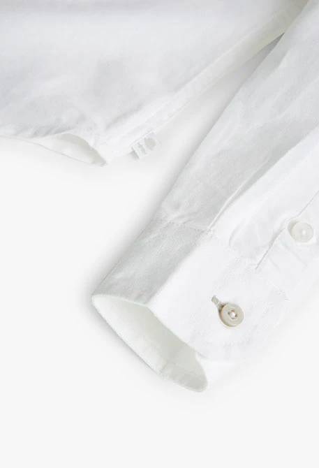 Camisa de nen de lli en color blanc