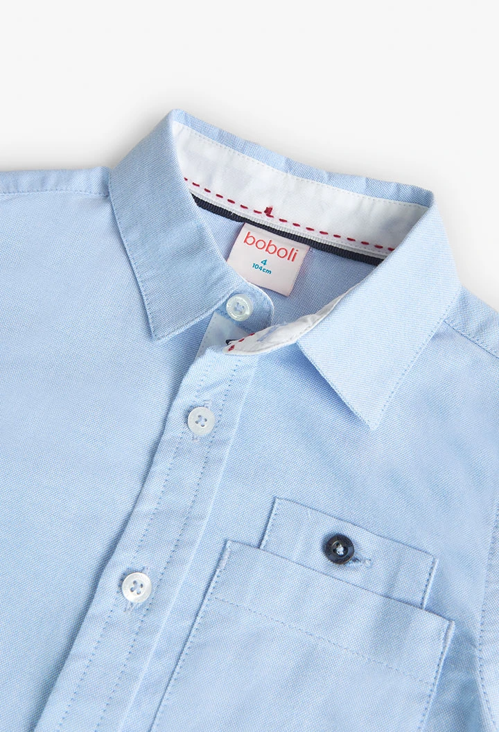 Camisa de algodão oxford de menino em azul celeste