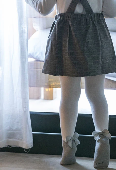 Collants de malha brancos