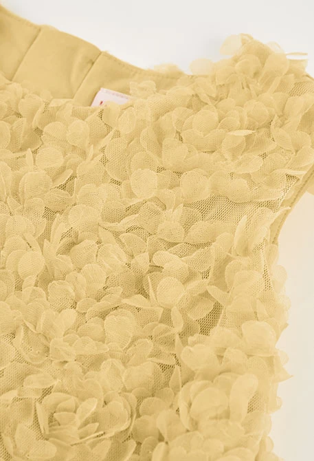 Robe en tulle jaune