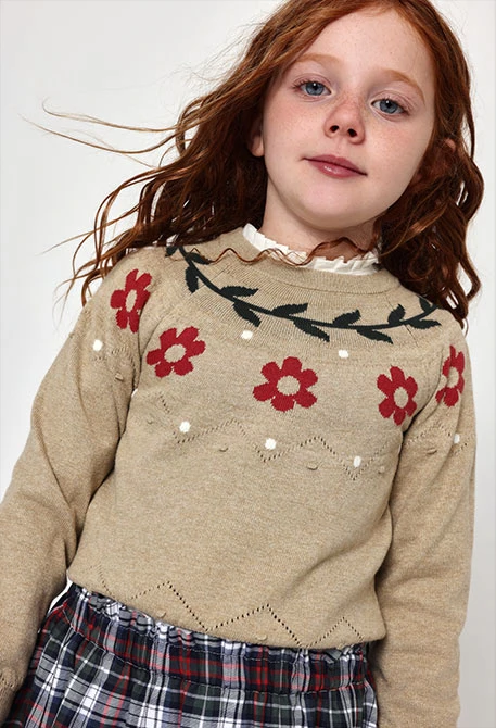 Camisola bege menina estampado de flores