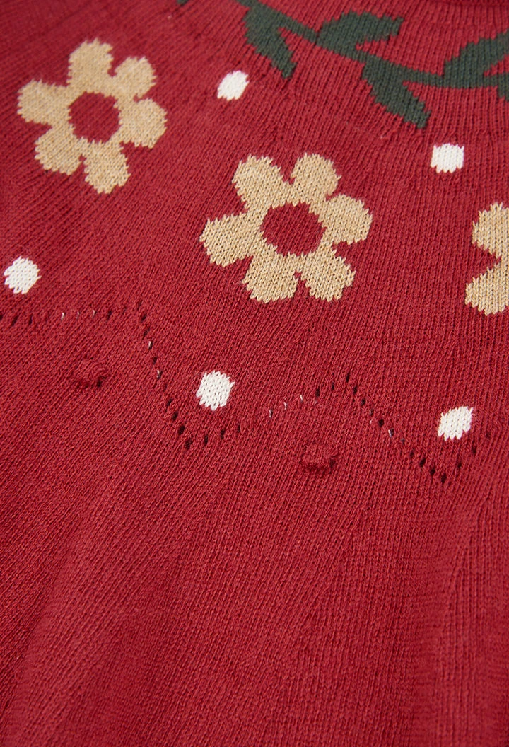 Rotes Kleid mit Blumenmuster