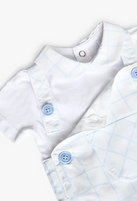 Conjunto de bebé menino de malha em cor branca com estampado de xadrez.