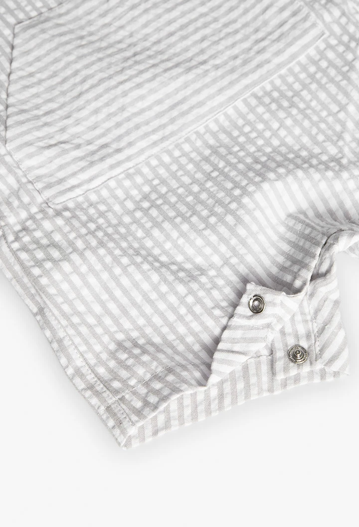 Conjunto combinado de malha para bebé menino com riscas em cinza