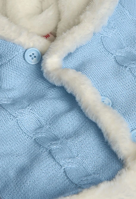 Chaqueta bebé reversible azul celeste blanco