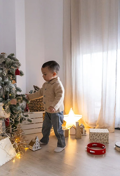 Veste en maille beige pour bébé