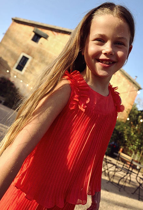 Blusa vermelha para menina