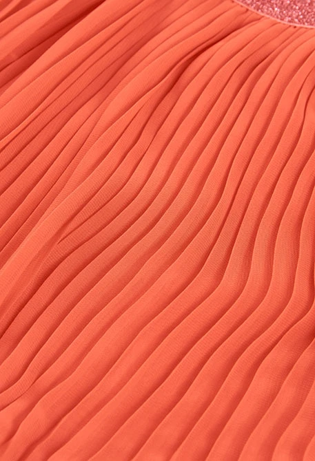 Pantalons curts de color vermell