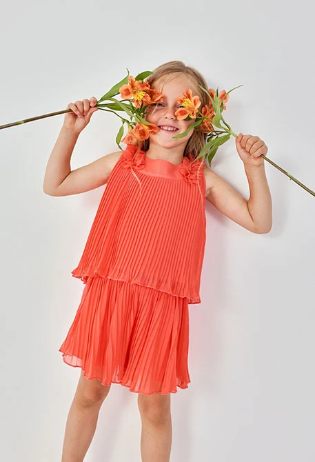 Pantalons curts de color vermell